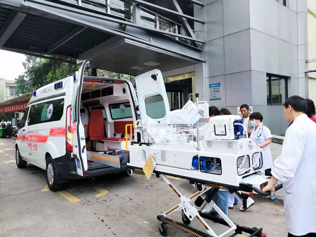 张家港市妇婴监护型护送